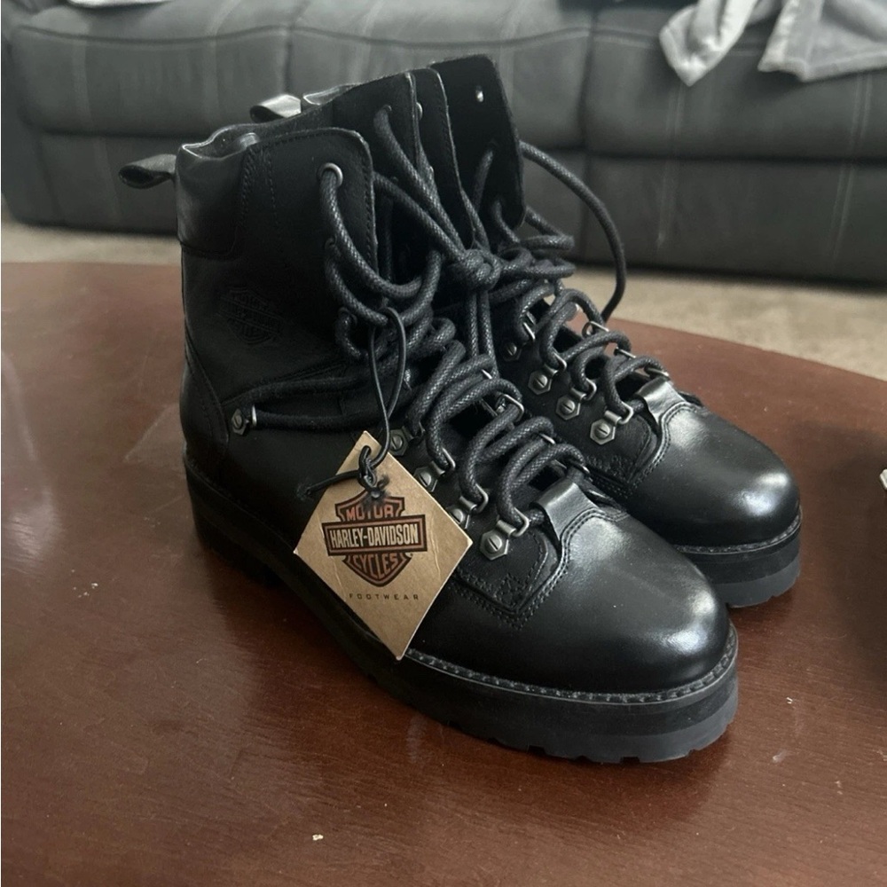 Harley-Davidson Black Lace Up Boots with Durable Sole